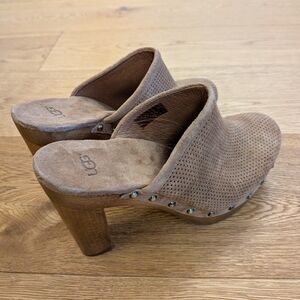 UGG Perforated Leather Top Studded High Heel Clogs Mules Natalie Size 9